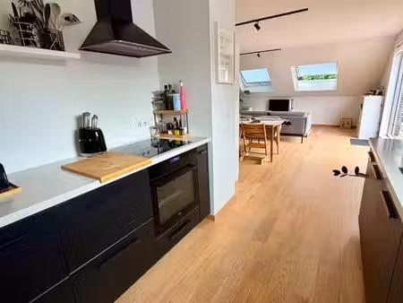 penthouse 2 ch. avec grande terrasse à embourg