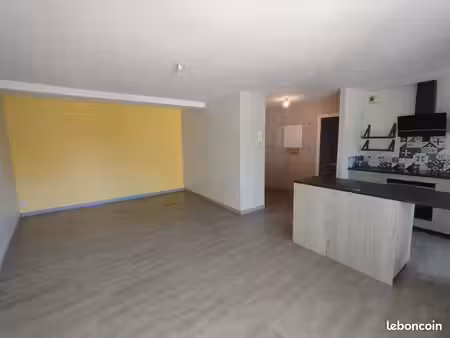 appartement - 3 pièces - 68m² - 1er étage