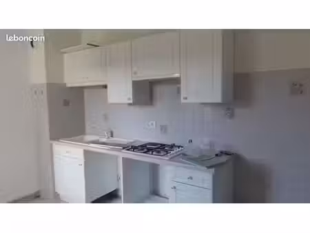 appartement dans immeuble sécurisé