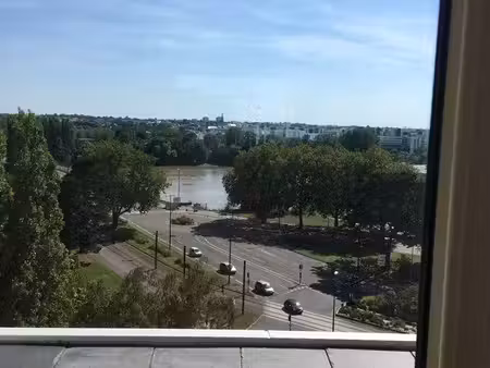 t2 île de nantes