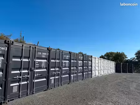 container/box/garage