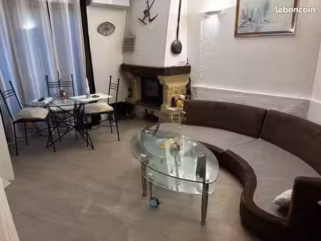chalet atypique en pleine nature