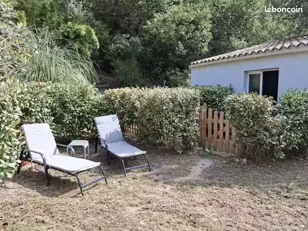 maisonnette à la campagne