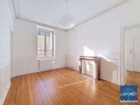 appartement 3 pièces 60 m²