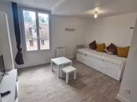appartement meublé fraîchement rénové à louer