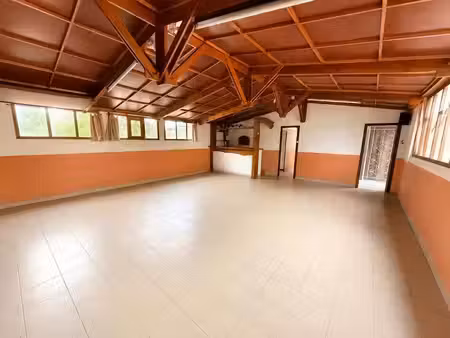 location locaux professionnels 200 m² à saint-forgeux-lespinasse (42640)  nan €