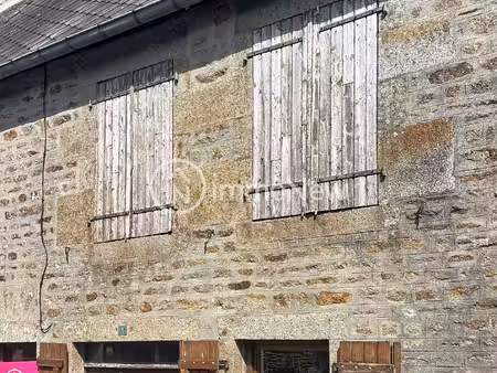 maison mitoyenne 70 m2 a renover au coeur du village de brou