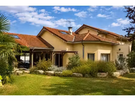 maison t9 avec piscine - chatenay