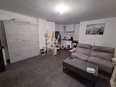 appartement marseille t1 de 34 m² avec terrasse de 8 m²  ascenseur et climatisation.
