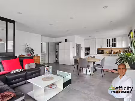 maison 4 pièces - 102 m²