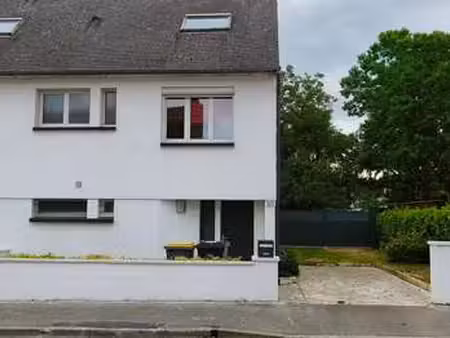 vente maison à bruz (35170) : à vendre / 110m² bruz