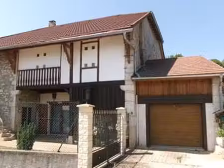 vente maison à haut valromey (01260) : à vendre / 240m² haut valromey