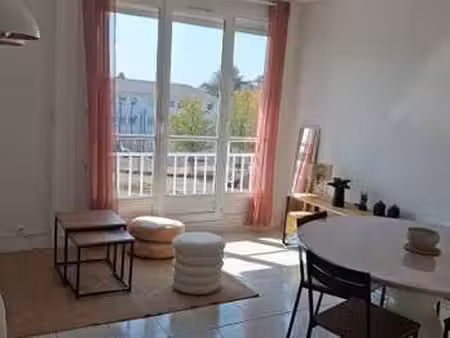 location appartement chambre à rezé (44400) : à louer chambre / 90m² rezé