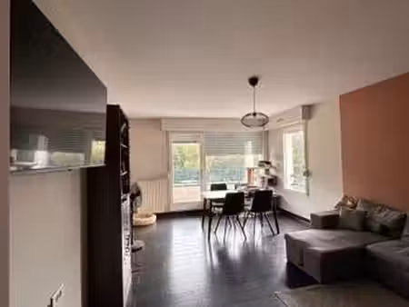 location appartement 3 pièces à saint-jacques-de-la-lande (35136) : à louer 3 pièces / 63m