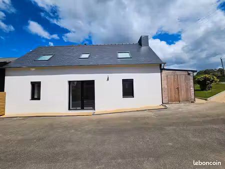 longère 2 chambres  terrain clos 1000 m²