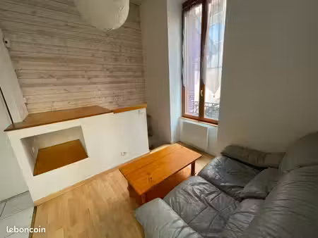 appartement avec 1chambre en souplex