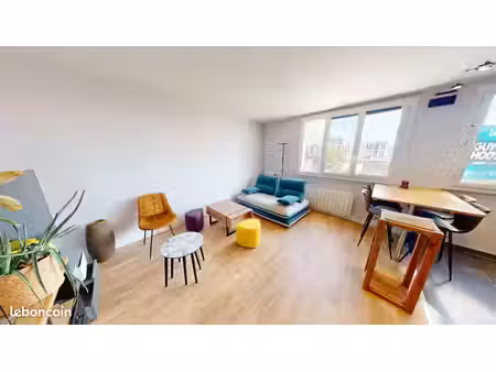 appartement 4 pièces 70 m²