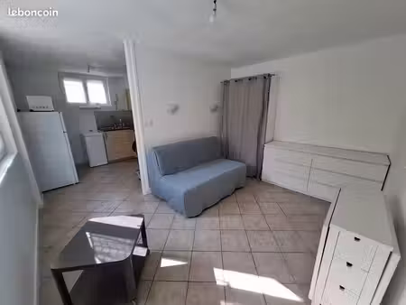 studio meublé proche rer et foret à sucy