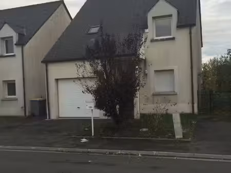 maison meublée 3 chambres 92m2  proche commerces et ecoles