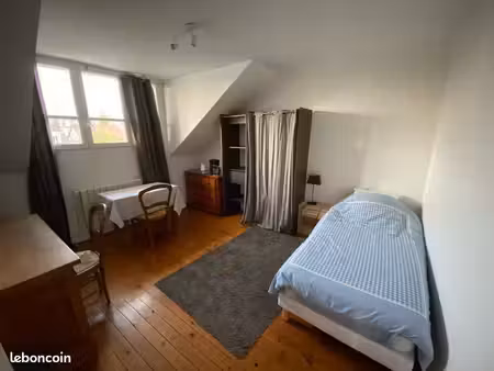 chambre étudiant(e) à mantes la jolie (proche gare)