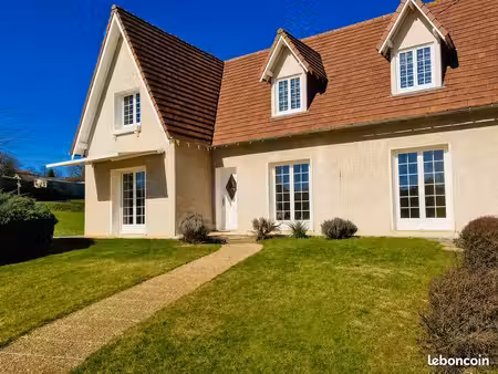 maison à la campagne