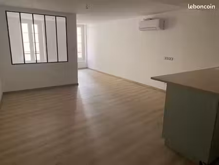 t1 44 77m2 entièrement rénové  manosque