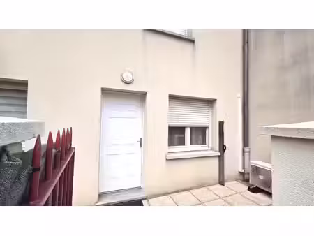 appartement t3 au rdc avec terrasse