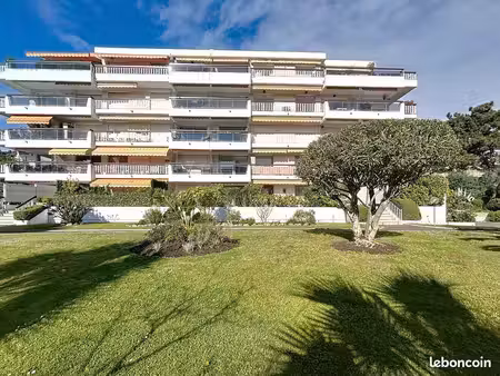 vente golfe-juan 3p 70m2 parfait etat