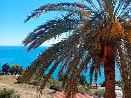maison atypique avec vue mer imprenable