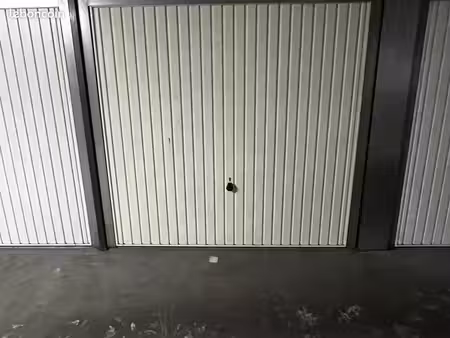 vente garage fermé