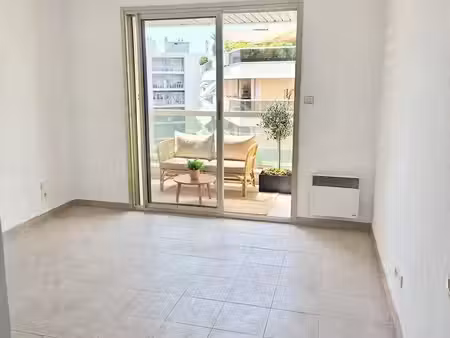 vente appartement 2 pièces vence
