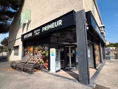 alimentation et snack restaurant