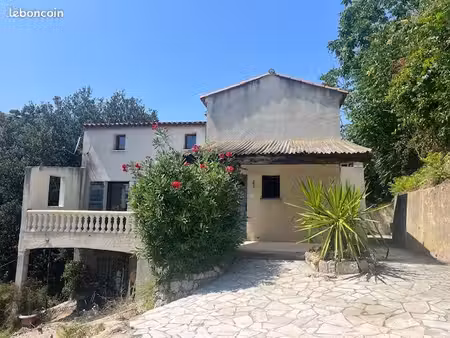 maison 4 pièces 114 m²