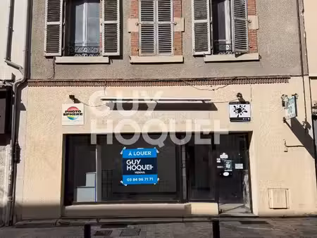 local commercial 76 m² vesoul
