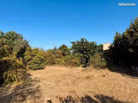 terrain 580 m² fos sur mer