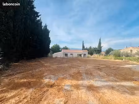 terrain 500 m² le puy sainte reparade
