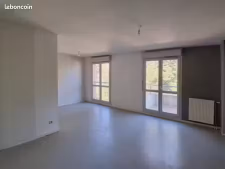 appartement 4 pièces 79 m²