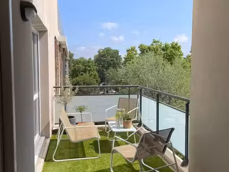 appartement t3 65m2 + balcon + garage