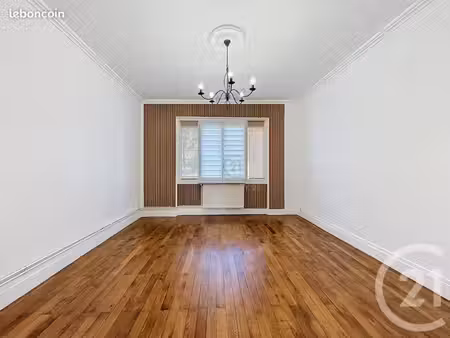 appartement 3 pièces 64 m²