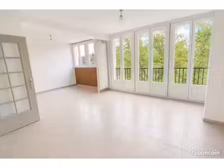 appartement 4 pièces 69 m²