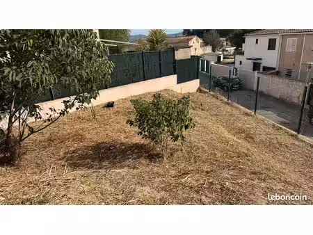terrain pour local commercial et/ou habitation
