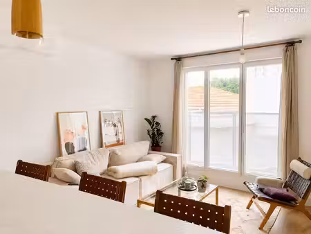 t2 de 51 m²  terrasse de 16 m²