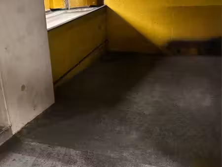 place de parking paris 3ème