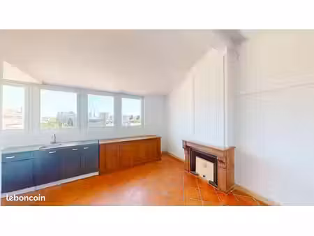 appartement 3 pièces 42 m²