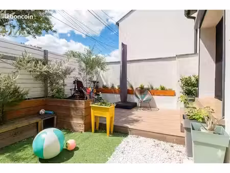 maison 3 chambres avec jardin et 2 parkings – faibles charges