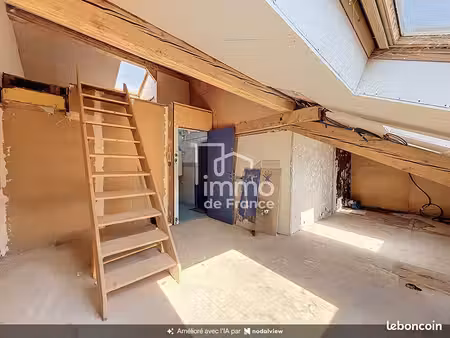 studio 1 pièce 17 m²