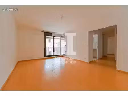 appartement 3 pièces 66 m²