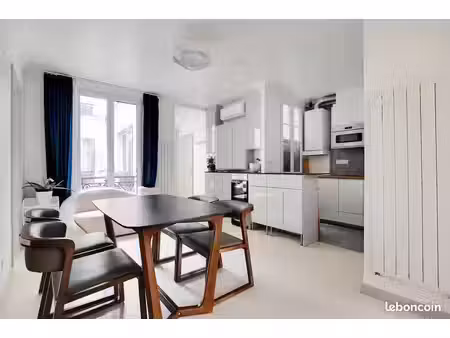 a vendre appartement 4 pièces 68 m2  paris 10 eme