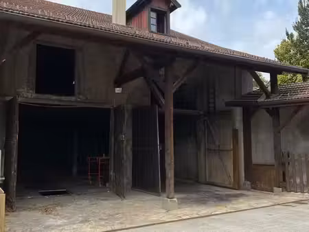 ferme 1 pièce 150 m²
