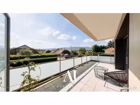 appartement 4 pièces 94 m²